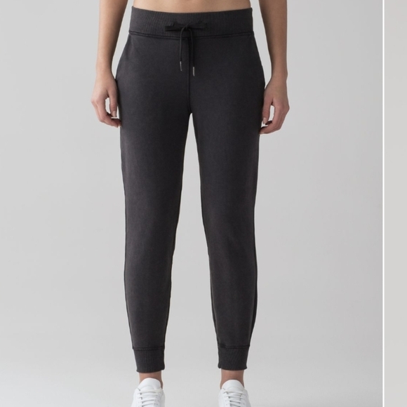 lululemon athletica Pants - Lululemon Women's Cotton Loop Back Jogger